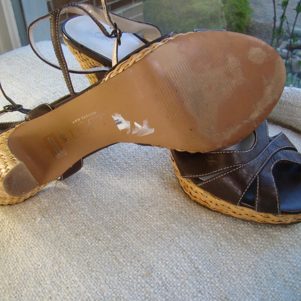 Ann Taylor Brown Rattan Open Toe platform sandals, Size 10 - Picture 5 of 9